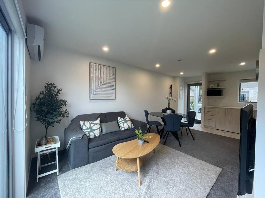 크라이스트처치 Parkside Retreat - 3 Beds -Sleeps 6 Near Westfield 빌라 외부 사진
