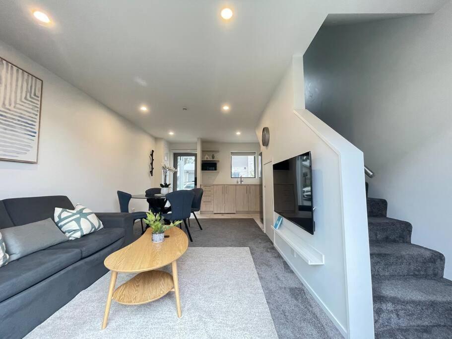크라이스트처치 Parkside Retreat - 3 Beds -Sleeps 6 Near Westfield 빌라 외부 사진